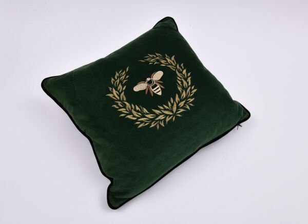 Laurel Bee Yeşil Kadife Kare Yastık