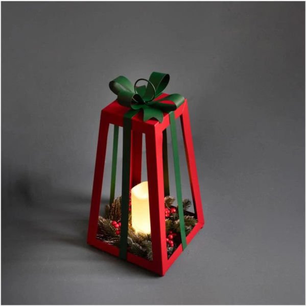 Fiyonklu ve LED Mumlu Yılbaşı Feneri - 36 cm