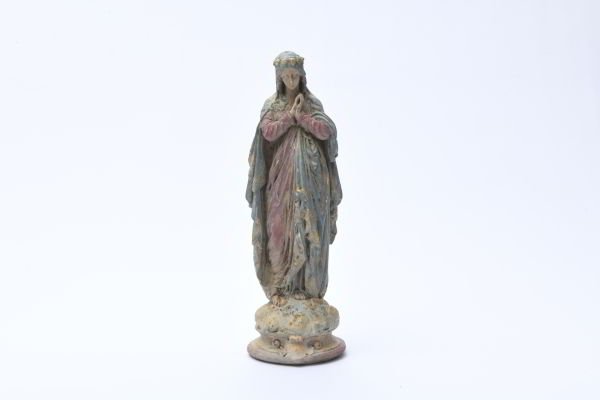 TAÇLI BAKİRE MERYEM HEYKELİ