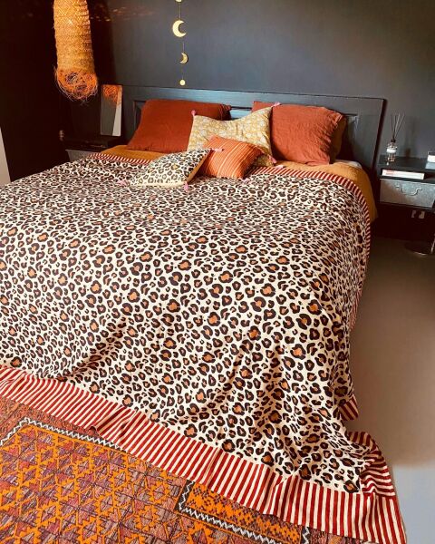 Leopar Desenli Ahşap Blok Baskı Örtü, 240x280 cm