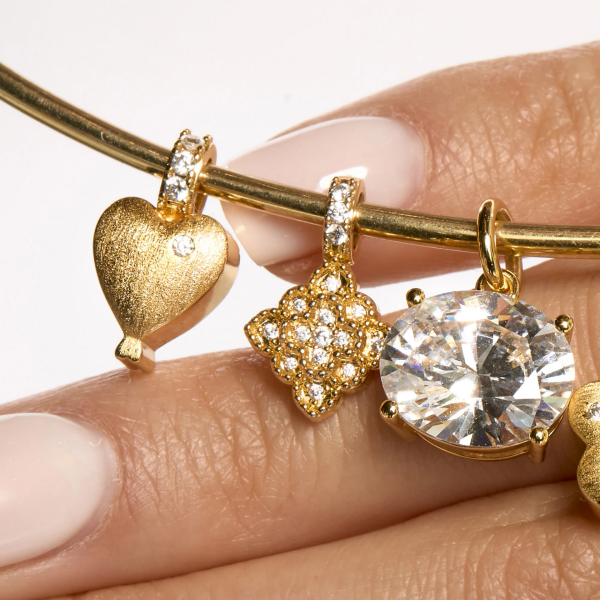 BELLAA SWAROSVKI CHARM