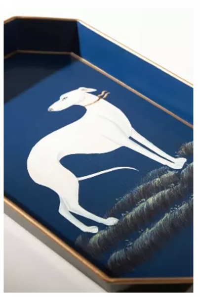 BEYAZ AV KÖPEĞİ DESENLİ EL BOYAMASI TEPSİ, LES OTTOMANS