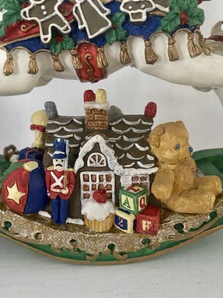 Sallanan At Müzikli Yılbaşı Dekoru