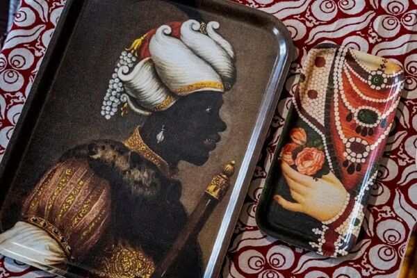 ORYANTALİST SULTAN TEPSİ, LES OTTOMANS