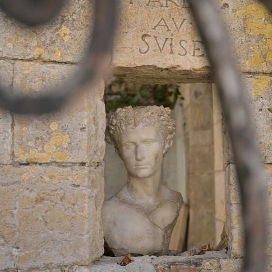 İMPARATOR AUGUSTUS BÜSTÜ