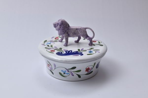 ASLANLI ÇİNİ DESENLİ KUTU, LES OTTOMANS